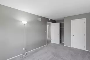 1694 Valley Forge Ct, Wheaton, IL 60189 - Photo 15