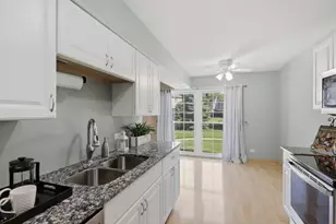 1694 Valley Forge Ct, Wheaton, IL 60189 - Photo 11