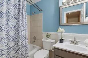 1694 Valley Forge Ct, Wheaton, IL 60189 - Photo 19