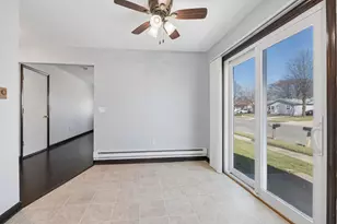 1160-62 N Ohio Street N, Aurora, IL 60505 - Photo 11