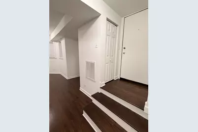 2533 W Berwyn Street #G, Chicago, IL 60625 - Photo 5