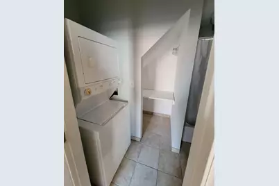 1340 W 18th Place #1C, Chicago, IL 60608 - Photo 11