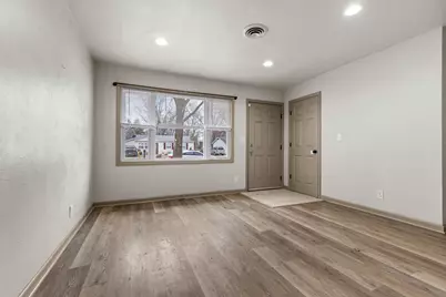 30 Gilbert Terrace, Machesney Park, IL 61115 - Photo 5