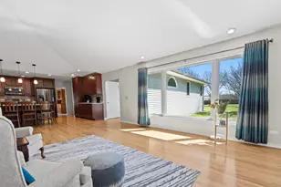 12205 Oakcrest Dr, Huntley, IL 60142 - Photo 19