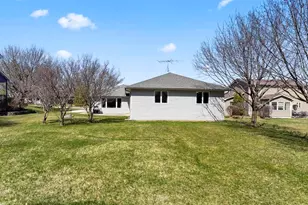 12205 Oakcrest Dr, Huntley, IL 60142 - Photo 39