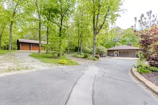 8908 E 1400 North Rd, Bloomington, IL 61705 - Photo 59