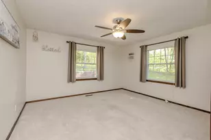8908 E 1400 North Rd, Bloomington, IL 61705 - Photo 25