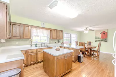 8908 E 1400 North Road, Bloomington, IL 61705 - Photo 13