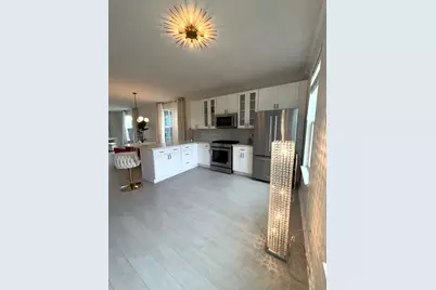 487 Town Center Boulevard, Gilberts, IL 60136 - Photo 3