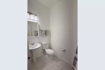 487 Town Center Boulevard, Gilberts, IL 60136 - Photo 19