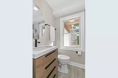 241 N Hamlin Avenue, Park Ridge, IL 60068 - Photo 23