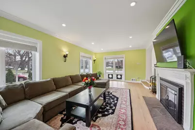 6601 N Trumbull Avenue, Lincolnwood, IL 60712 - Photo 15