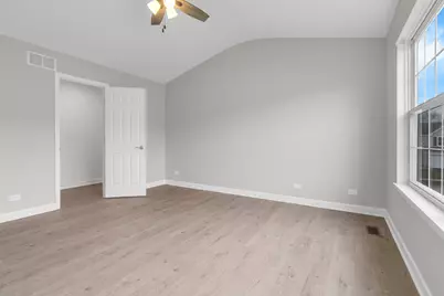 682 Silk Oak Lane, Crystal Lake, IL 60014 - Photo 13