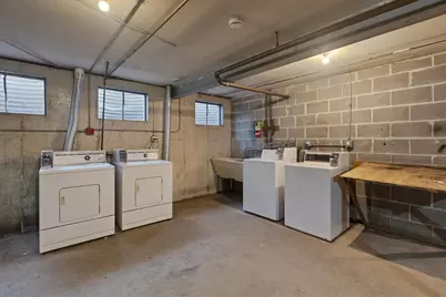 701 S Elmhurst Road #H, Des Plaines, IL 60016 - Photo 17