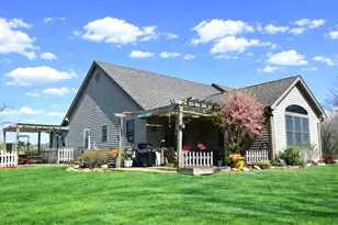 29194 Deer Valley Dr, Deer Grove, IL 61243 - Photo 7