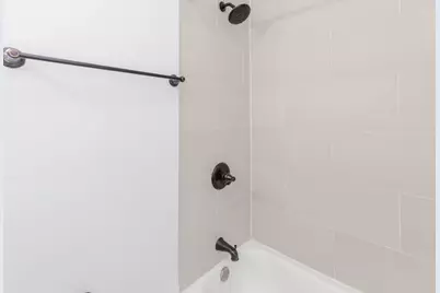 1430 N Dearborn Parkway #402, Chicago, IL 60610 - Photo 7