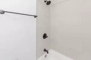 1430 N Dearborn Pkwy, Chicago, IL 60610 - Photo 7