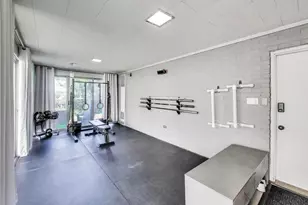 5200 Wright Terrace, Skokie, IL 60077 - Photo 9