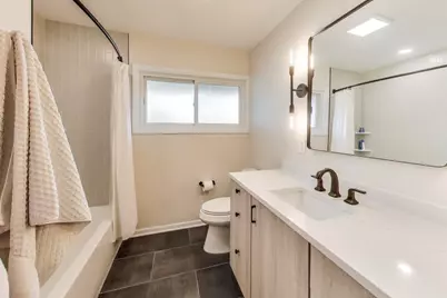 5200 Wright Terrace, Skokie, IL 60077 - Photo 17