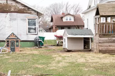 107 E Larue Street, Streator, IL 61364 - Photo 5