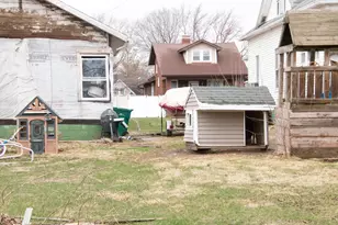 107 E Larue St, Streator, IL 61364 - Photo 5