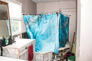 107 E Larue St, Streator, IL 61364 - Photo 13