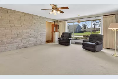1200 N May Street, Joliet, IL 60435 - Photo 7