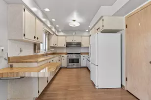 1200 N May St, Joliet, IL 60435 - Photo 19