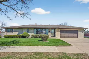 1200 N May St, Joliet, IL 60435 - Photo 3