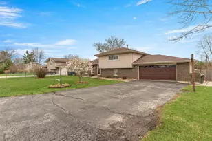 19727 Greenview Ave, Mokena, IL 60448 - Photo 5