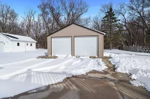 7637 Rogers St, Machesney Park, IL 61115 - Photo 27