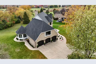 9605 S Muirfield Drive, Crystal Lake, IL 60014 - Photo 3