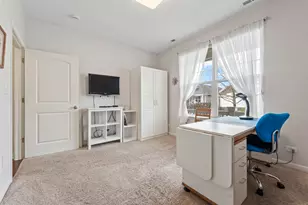 925 Prescott Ln, Pingree Grove, IL 60140 - Photo 33