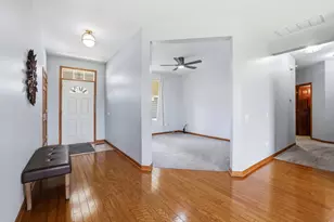 12303 W Fox Run Ct, Huntley, IL 60142 - Photo 15