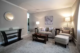 485 Duane Terrace, Glen Ellyn, IL 60137 - Photo 3