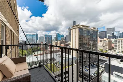 40 E 9th Street #1808, Chicago, IL 60605 - Photo 13
