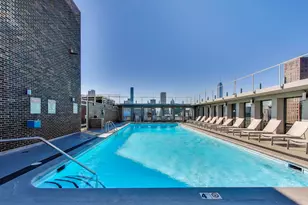 260 E Chestnut St, Chicago, IL 60611 - Photo 29