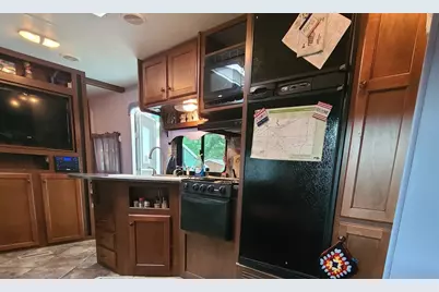 13/109 Woodhaven, Sublette, IL 61367 - Photo 7