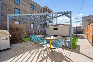 4704 N Troy St, Chicago, IL 60625 - Photo 35