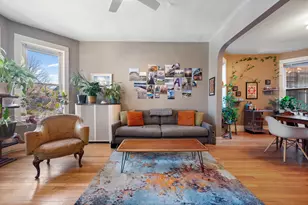 4704 N Troy St, Chicago, IL 60625 - Photo 3