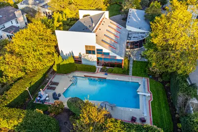 2100 Pfingsten Road, Northbrook, IL 60062 - Photo 1