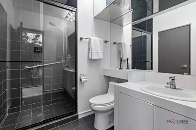 2100 Pfingsten Road, Northbrook, IL 60062 - Photo 17