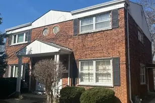 108 E Burlington St, Riverside, IL 60546 - Photo 1