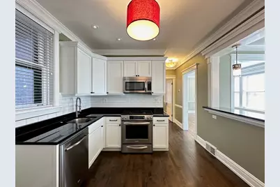 1938 W Berenice Avenue #1, Chicago, IL 60613 - Photo 3