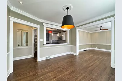 1938 W Berenice Avenue #1, Chicago, IL 60613 - Photo 9