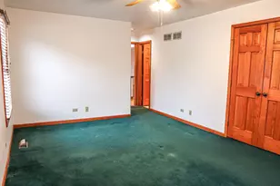 904 Harvest Trail, Yorkville, IL 60560 - Photo 13