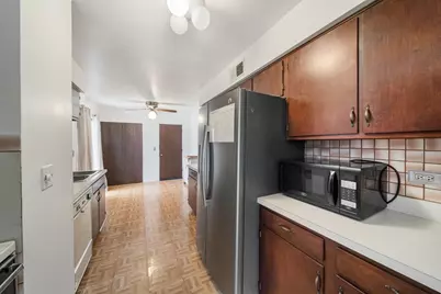 302 Linden Lane, Wheeling, IL 60090 - Photo 9