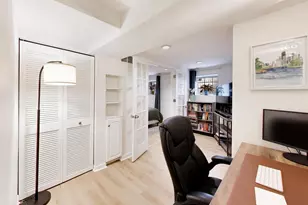 1232 W Nelson St, Chicago, IL 60657 - Photo 13