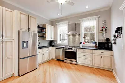 1232 W Nelson Street #B, Chicago, IL 60657 - Photo 3