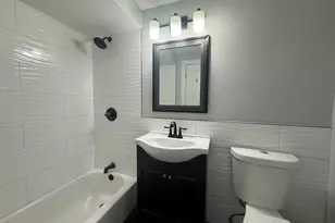 8301 W Oconnor Dr, River Grove, IL 60171 - Photo 9